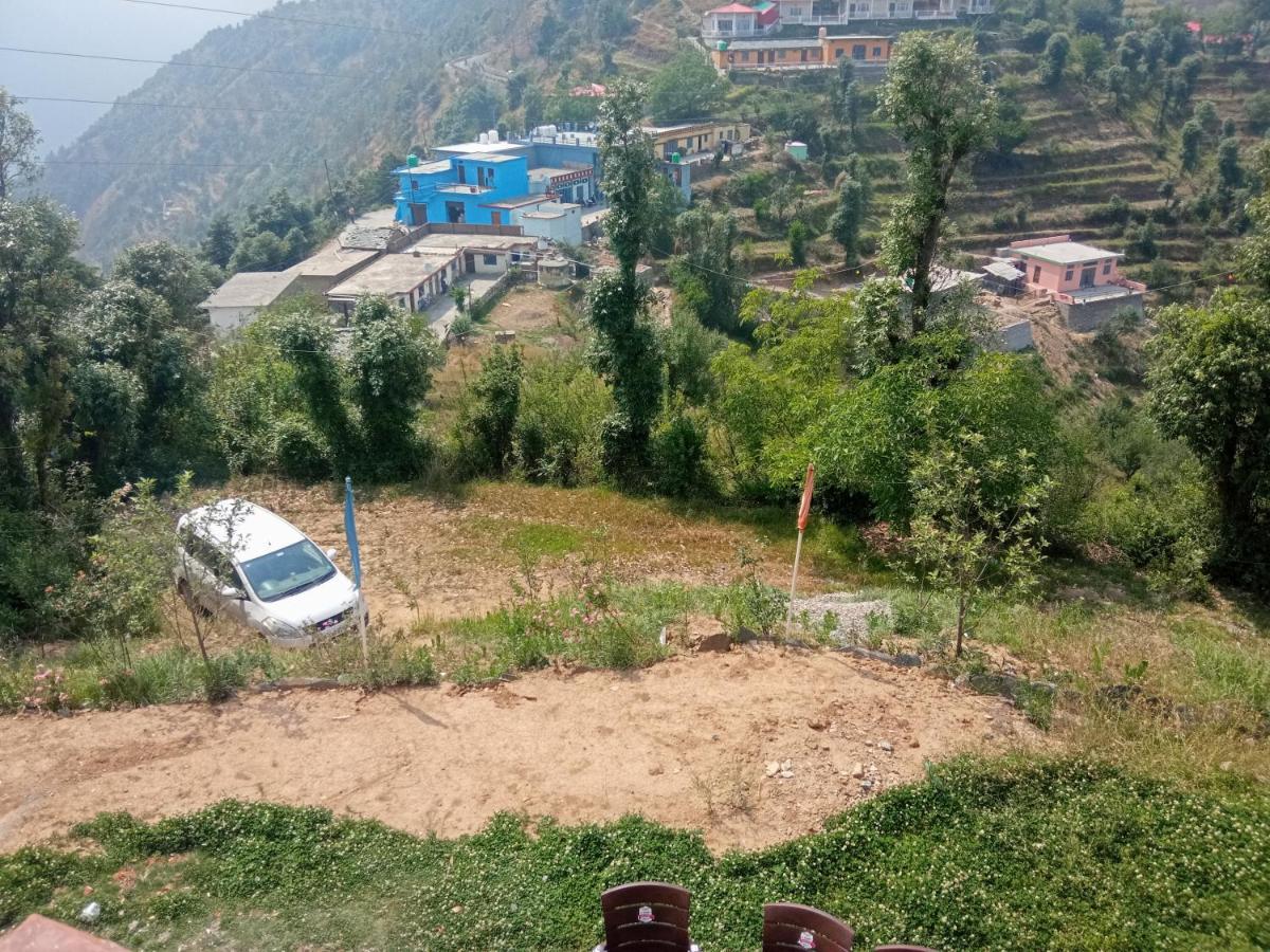 In Apple Estate Kanatal - Himalayan View Resort With Courteous Staff Exterior photo