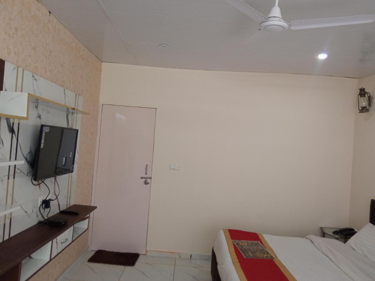In Apple Estate Kanatal - Himalayan View Resort With Courteous Staff Exterior photo